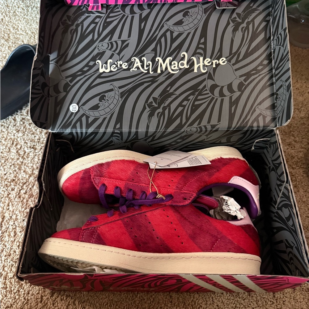 Adidas 80s Cheshire Cat